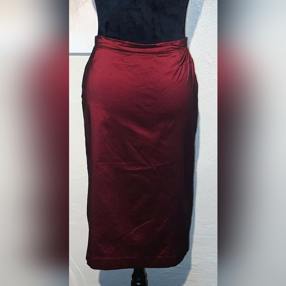 Woman skirt